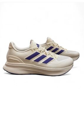 NWT/NIB Deadstock Men’s adidas Running Sneakers Size US 9.5
